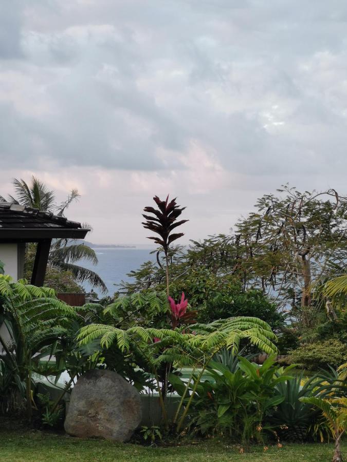 Omati Lodge Taravao Dış mekan fotoğraf